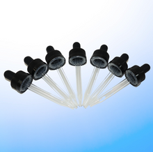 Load image into Gallery viewer, Image of multiple droppers. One dropper accompanies the bottom drops kit. Dropper used to neatly fill ice tray slots with bottom drops solution prior to placing ice tray into freezer